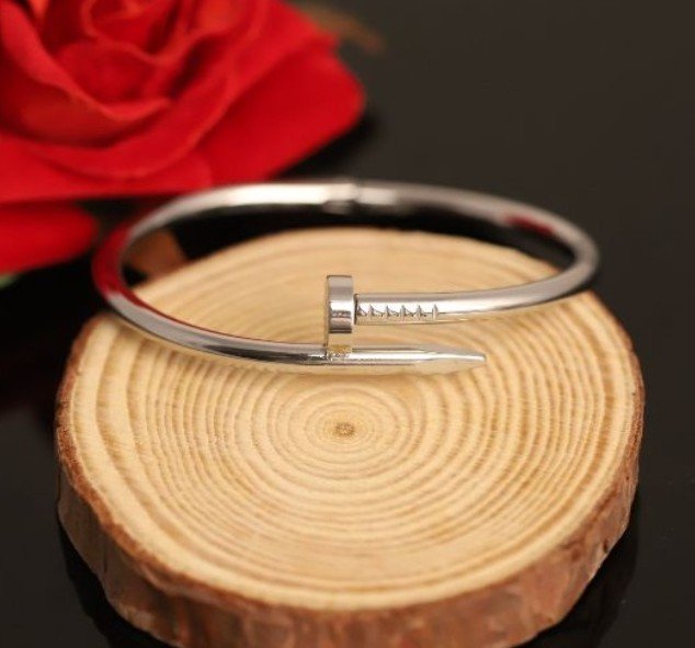Stainless steel bracelet 