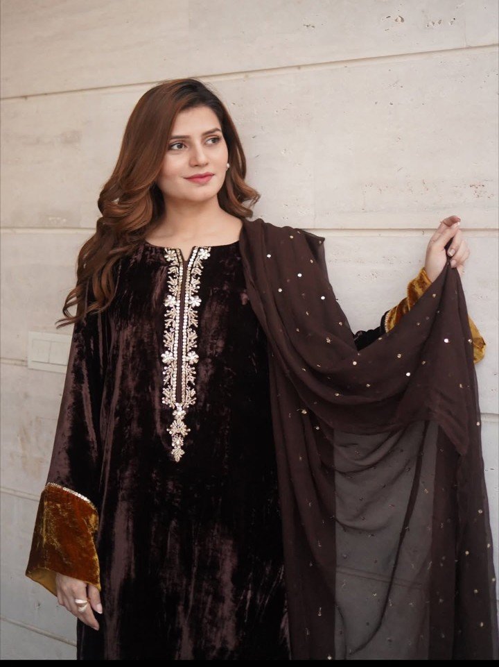 Designer velvet kurti set 