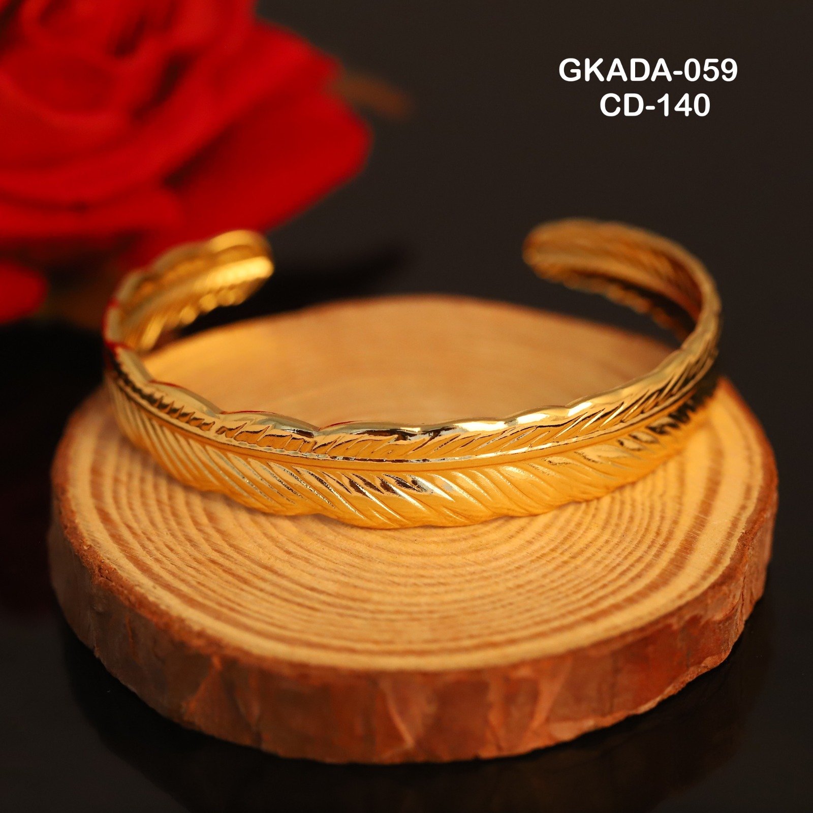 Golden Feather-Patterned Open Cuff Bracelet (